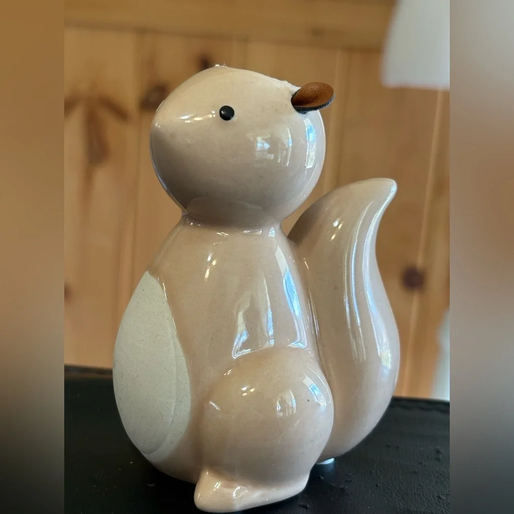 Ceramic squirrel air plant planter